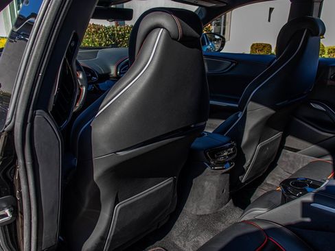 Certified 2025 Ferrari Purosangue image 36