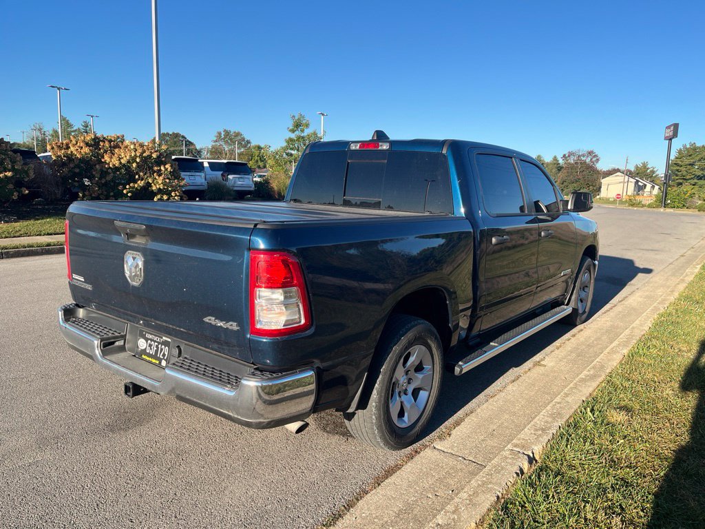 Used 2023 RAM 1500 Big Horn AWD/4WD image 3