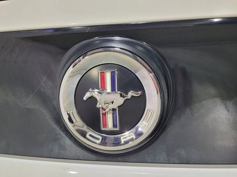 Used 2013 Ford Mustang Convertible image 43