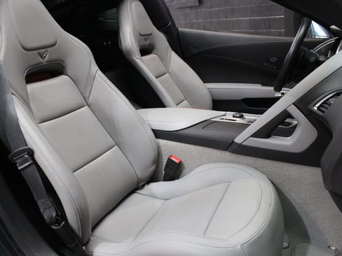 Used 2019 Chevrolet Corvette Grand Sport RWD image 46