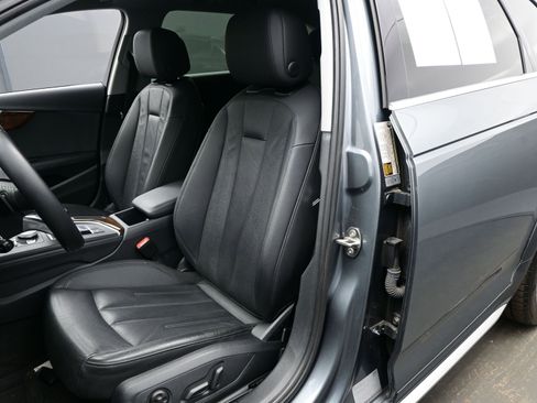 Used 2019 Audi A4 2.0T allroad Premium Plus image 11