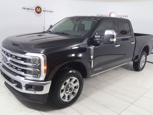 Used 2023 Ford F250 Lariat w/ Lariat Ultimate Package AWD/4WD image 21