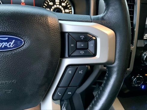 Used 2018 Ford F150 Lariat AWD/4WD image 24