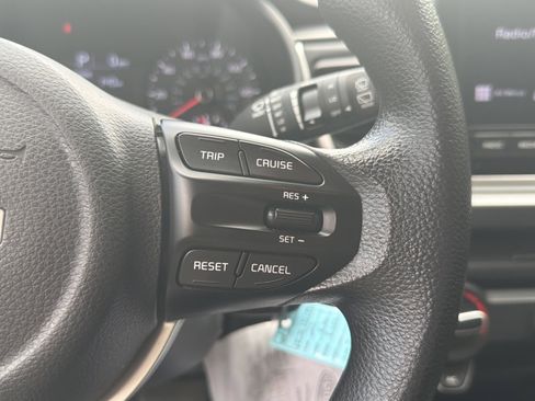 Used 2023 Kia Rio S FWD image 12