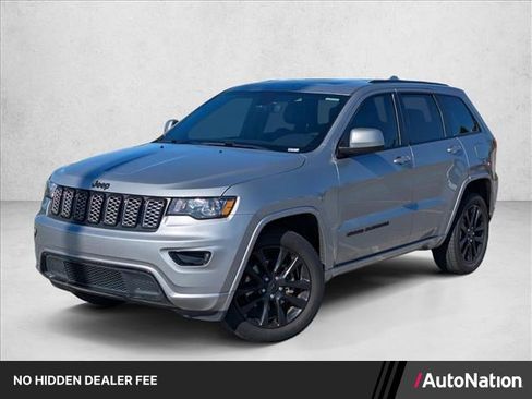 Used 2019 Jeep Grand Cherokee Altitude AWD/4WD image 1