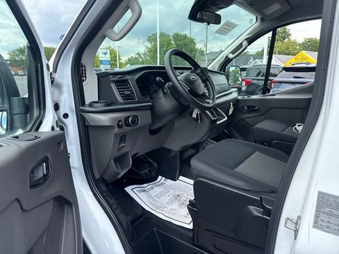 Used 2025 Ford Transit 250 Low Roof w/ Exterior Upgrade Package RWD image 22