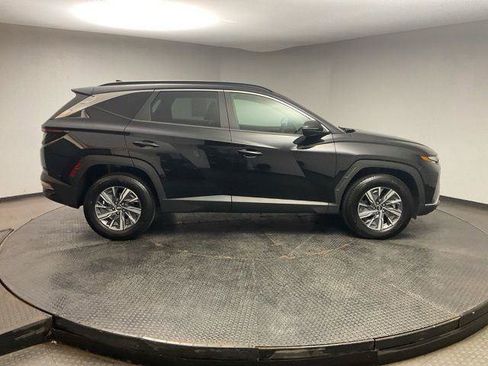 Used 2022 Hyundai Tucson Blue AWD/4WD image 8