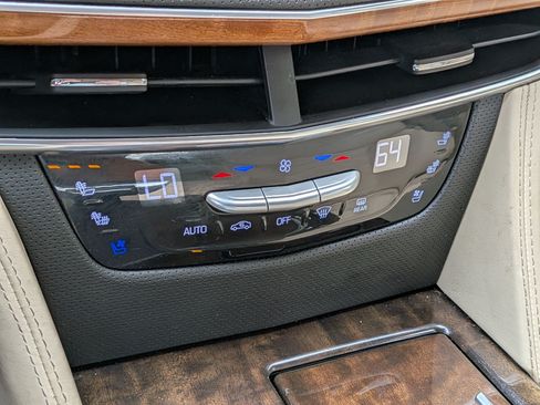 Used 2018 Cadillac CT6 Platinum AWD/4WD image 22