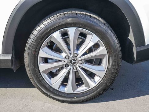 Used 2022 Mercedes-Benz GLE 350 4MATIC image 9