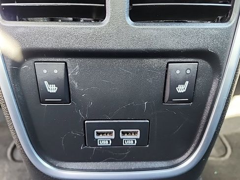 Certified 2022 Dodge Charger SXT w/ Leather Interior Group image 19