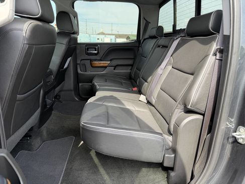 Used 2017 Chevrolet Silverado 1500 High Country image 11