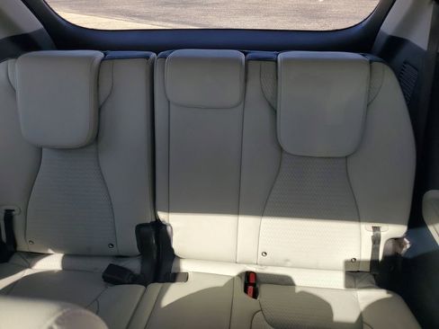 Used 2025 Kia Carnival SX Prestige image 24