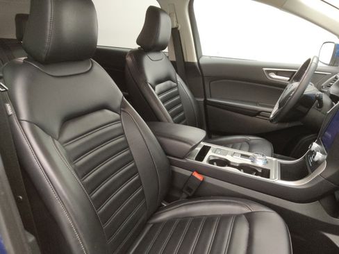 Used 2023 Ford Edge SEL image 21