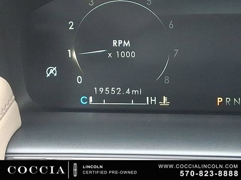 Certified 2022 Lincoln Nautilus Reserve w/ Equipment Group 201A AWD/4WD image 21