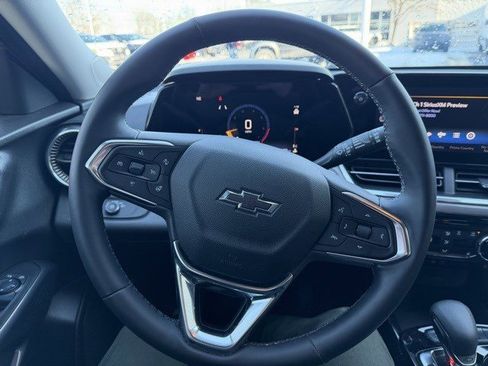 Used 2025 Chevrolet Trax ACTIV w/ Driver Confidence Package image 15