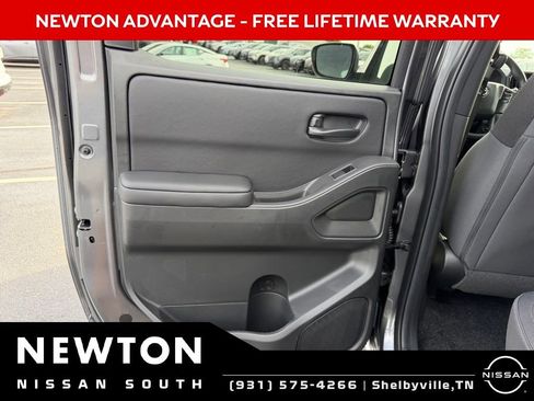 New 2026 Nissan Frontier SV AWD/4WD image 15