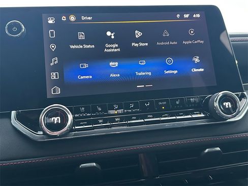 Used 2024 Chevrolet Colorado Z71 w/ Z71 Convenience Package 2 image 27