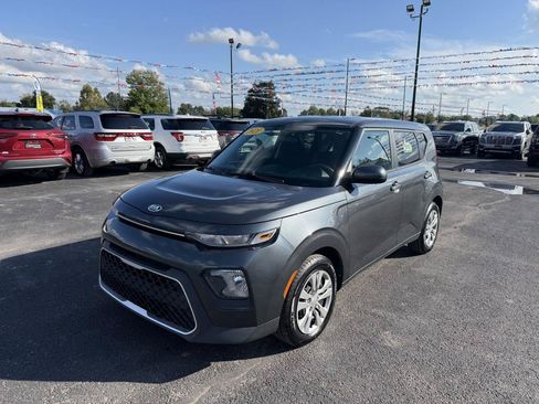Used 2021 Kia Soul LX FWD image 9