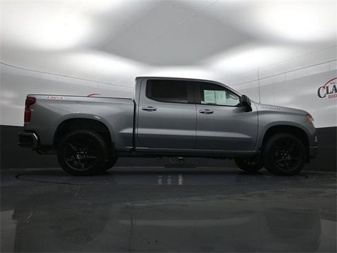 Used 2024 Chevrolet Silverado 1500 RST image 28