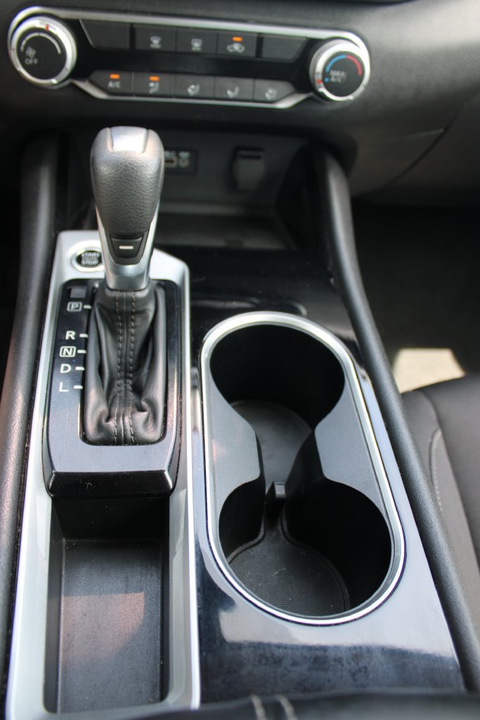 Used 2024 Nissan Altima 2.5 SV FWD image 45