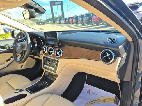 Used 2019 Mercedes-Benz GLA 250 image 22
