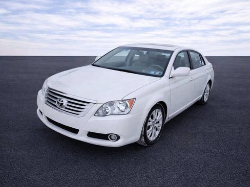 Used 2008 Toyota Avalon XLS image 8