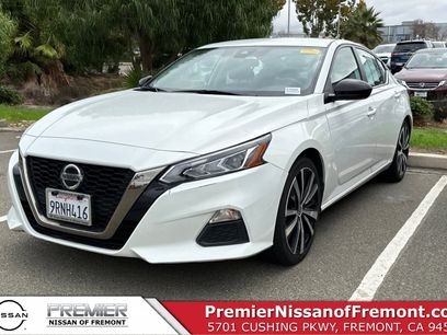 Certified 2022 Nissan Altima 2.5 SR