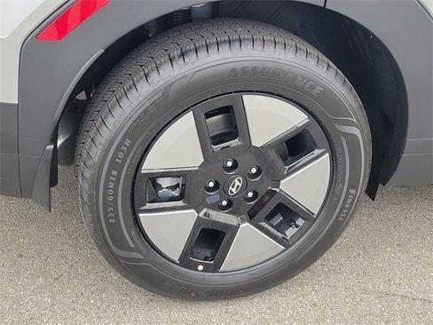 New 2026 Hyundai Santa Fe SE image 24