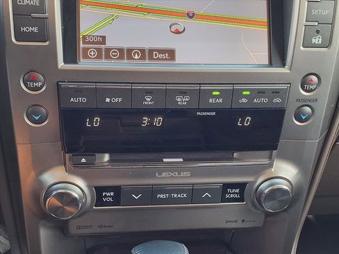 Used 2017 Lexus GX 460 Premium image 17