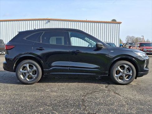 Used 2023 Ford Escape ST-Line image 26