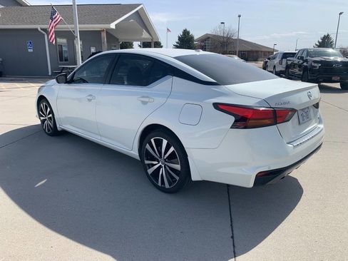 Used 2021 Nissan Altima 2.5 SR image 23
