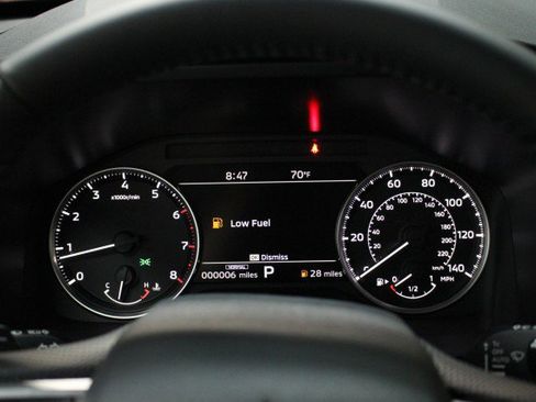 New 2025 Mitsubishi Outlander SE image 11