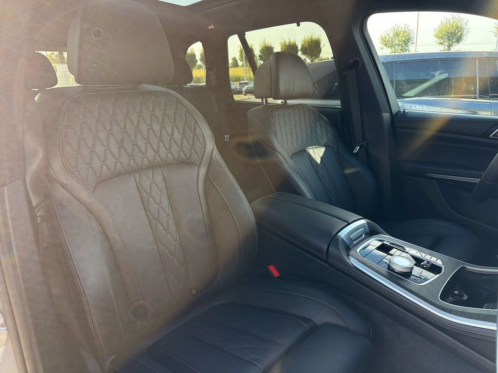 Used 2026 BMW X5 xDrive40i AWD/4WD image 20