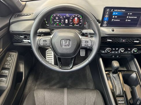 Used 2024 Honda Accord Sport image 14