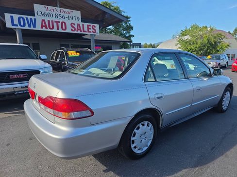 Used 2001 Honda Accord LX image 3