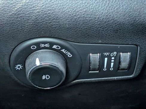 Used 2022 Jeep Compass Latitude w/ Convenience Group image 13