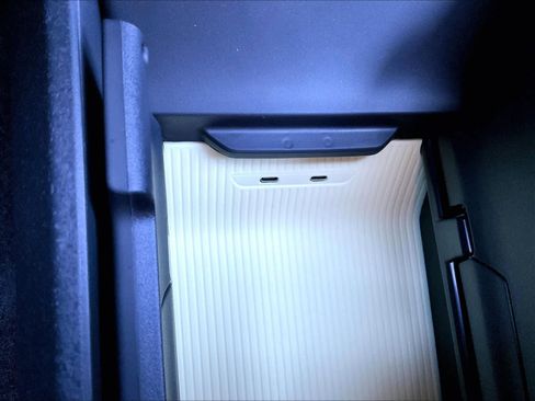 New 2026 Volvo EX30 Ultra w/ Climate Package image 23