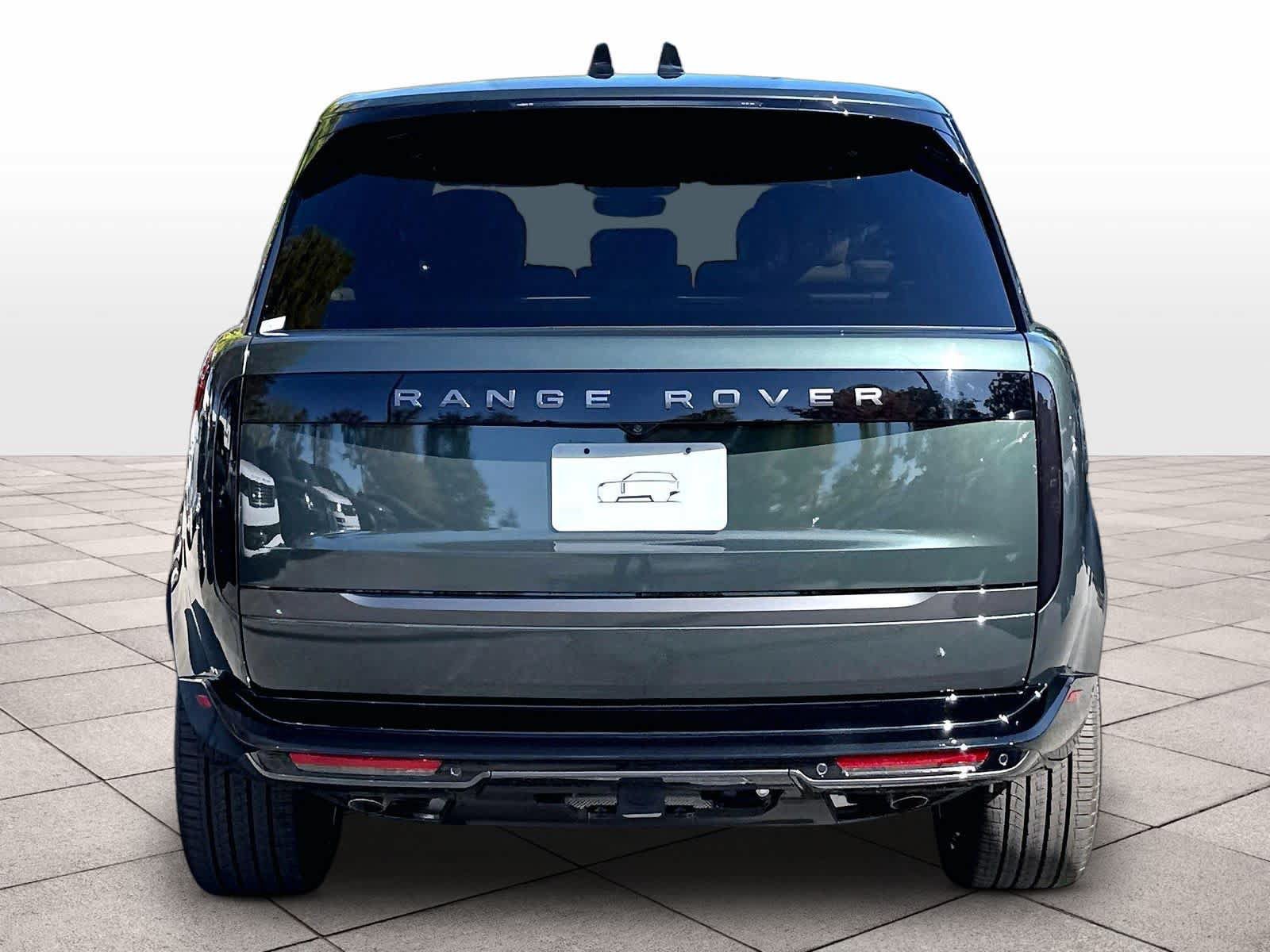 New 2026 Land Rover Range Rover Long Wheelbase SE AWD/4WD image 6