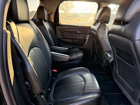 Used 2016 GMC Acadia SLT w/ Premium Edition AWD/4WD image 20
