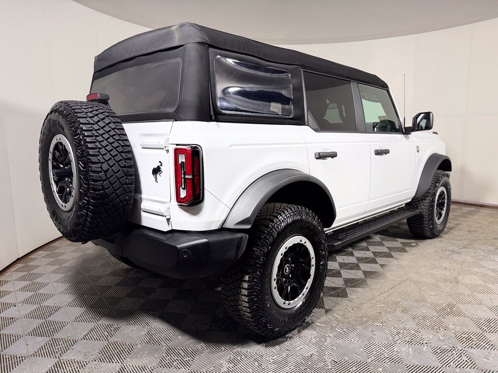 Used 2024 Ford Bronco Big Bend w/ Sasquatch Package AWD/4WD image 7