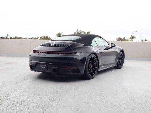 Certified 2021 Porsche 911 Carrera S RWD image 10
