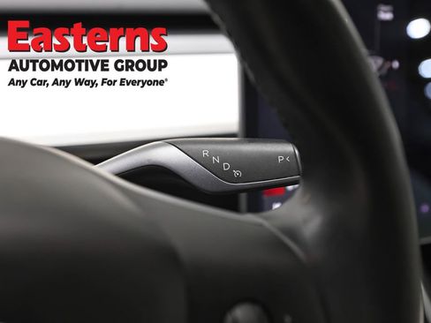 Used 2018 Tesla Model 3 Long Range image 13