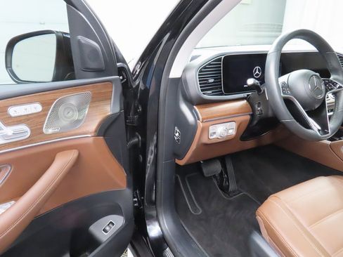 Used 2024 Mercedes-Benz GLE 350 4MATIC image 53