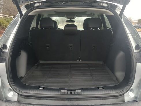 Used 2022 Ford Escape SEL w/ SEL Stealth AWD Package image 12