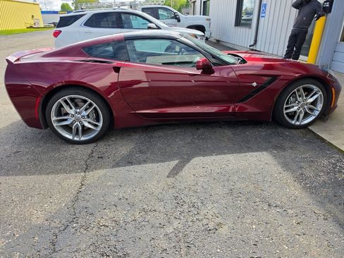 Used 2017 Chevrolet Corvette Stingray Coupe w/ Battery Protection Package RWD image 3