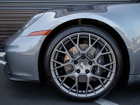 Used 2026 Porsche 911 Carrera RWD image 11