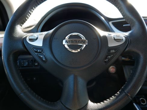 Used 2018 Nissan Sentra SV image 25