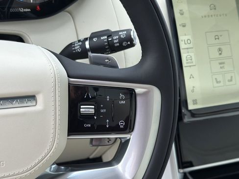 New 2026 Land Rover Range Rover SE image 24