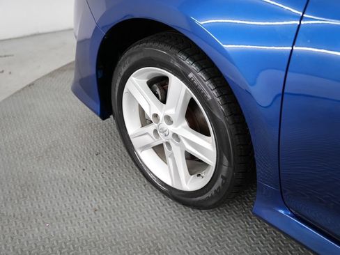Used 2014 Toyota Camry SE FWD image 58