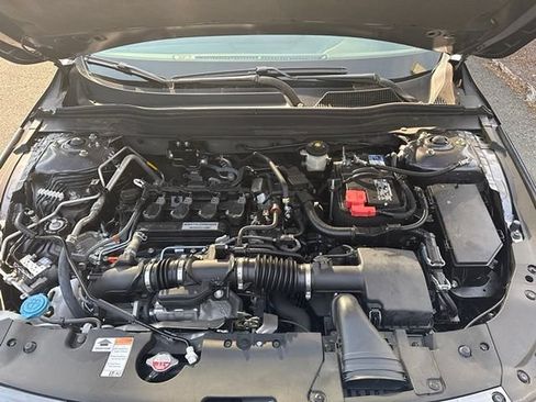 Used 2018 Honda Accord EX-L image 18